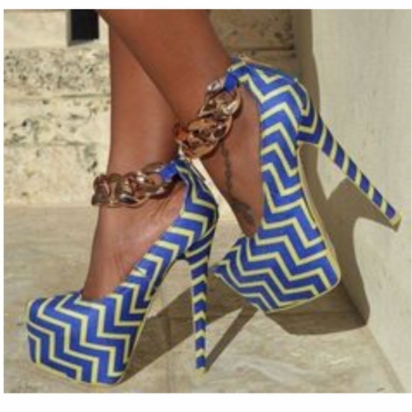 REDKISS Shoes - Sexy Chevron Gold Link Ankle Strap Stilettos
